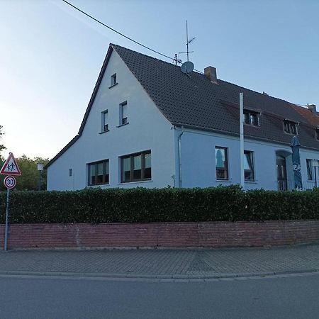 Gaststaette Molitor Apartamento Saarlouis Exterior foto